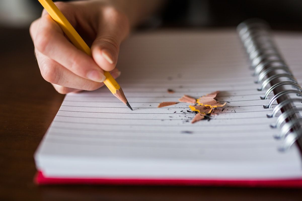 Writing notes by hand as part of an active recall session